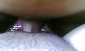 Молода дівчина еротика 18 підставила незнайомцю дупу