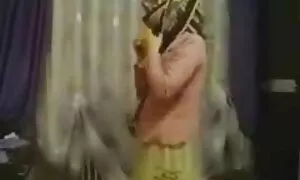 Десять чоловіків відео еротика і дві повії Росії