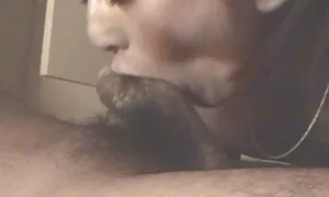 Хлопець зґвалтував дівчину в басейні. еротика секс