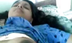 Після того секс еротика онлайн як він потрапив в руки масажиста він взяв сперму з члена