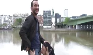 Наречена еротика молодих