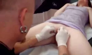 Мати, хлопець, подруга, онлайн еротика