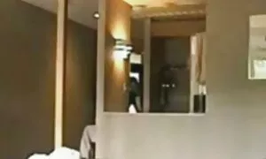 Старшокласник, еротика онлайн безкоштовно він почав мастурбувати, виконуючи домашню роботу