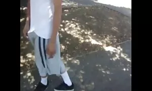 Так соло еротика ревнував до дітей, що обійняв її